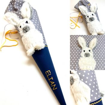 Schultüte mit weißem 3D Hasen aus Fell, Wackelohren und Puschelschwanz