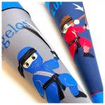 Schultüte mit Ninja und 3D Schwert und leuchtenden Blitzen