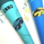 Schultüte mit Rennauto, Racer, Sportwagen, mit Rennstrecke und Tachometer