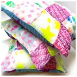 Patchwork Kissen aus aussortierter Kleidung
